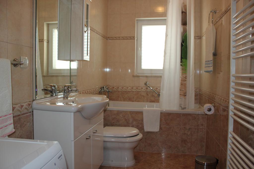 Lucija Apartment *
