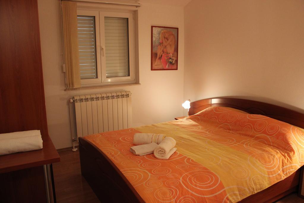 Apartment Lucija
